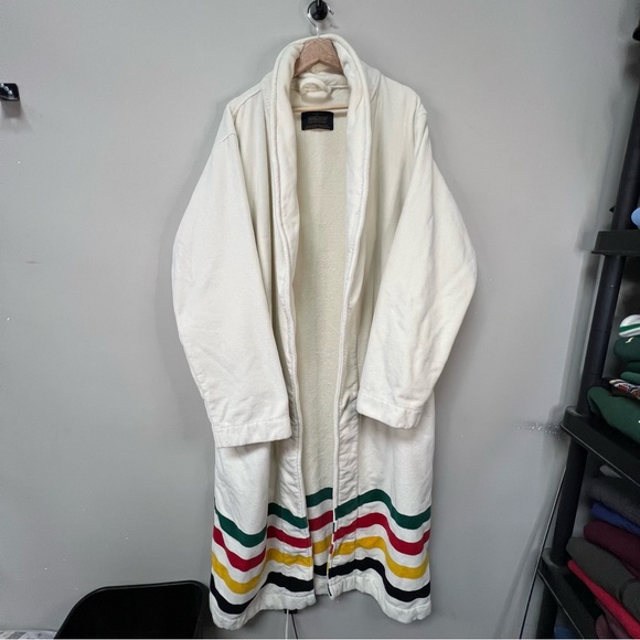 Pendlton Cotton Robe - Picture 2 of 6